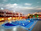 Falcon Naama Star