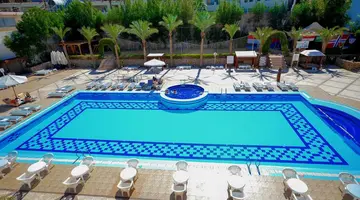 Falcon Naama Star