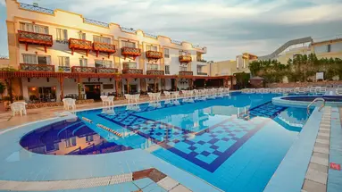 Falcon Naama Star