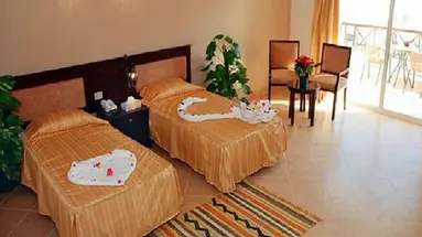 Falcon Naama Star