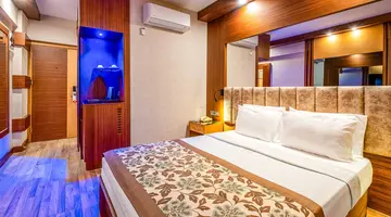 Fame Beach Hotel