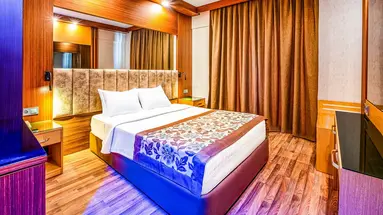 Fame Beach Hotel
