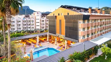 Fame Beach Hotel