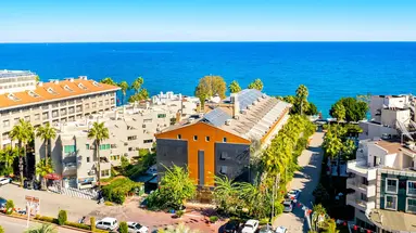 Fame Beach Hotel