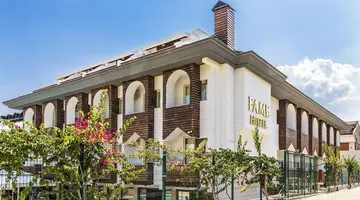 Fame Hotel
