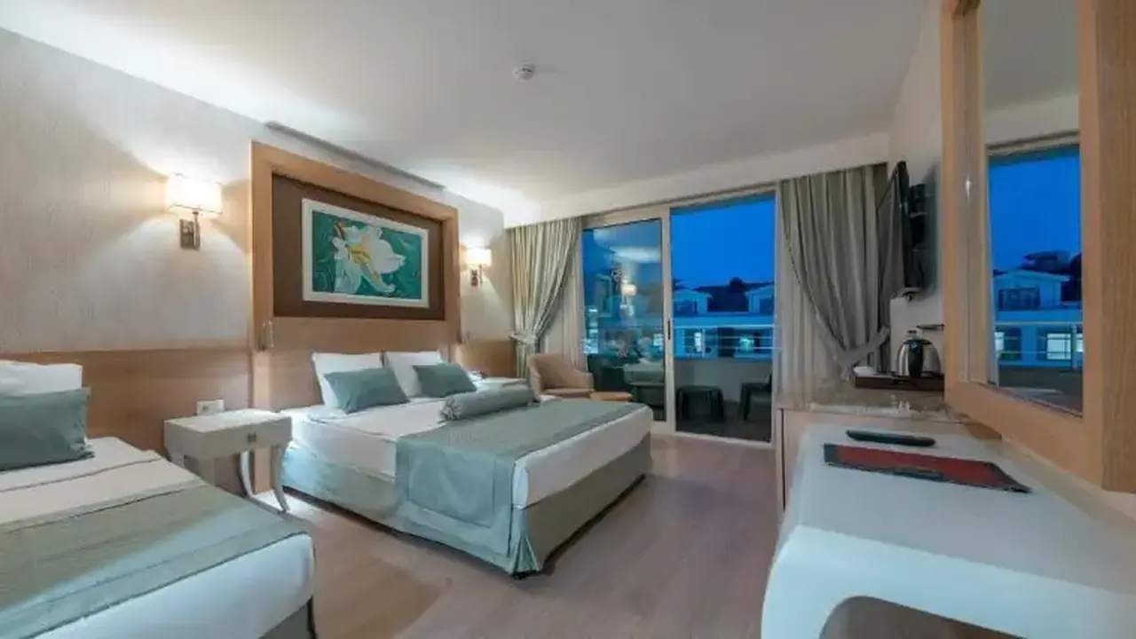 FAME RESIDENCE GOYNUK