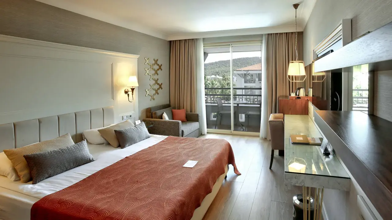 Fame Residence Kemer
