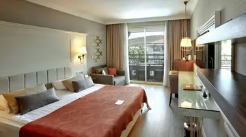 Fame Residence Kemer