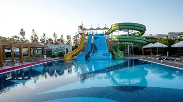 Fame Residence Lara Spa