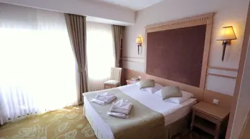 Fame Residence Lara Spa