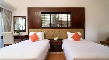 FAMIANA RESORT