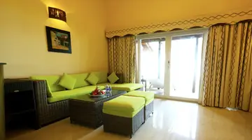 FAMIANA RESORT