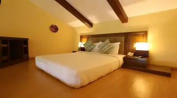 FAMIANA RESORT