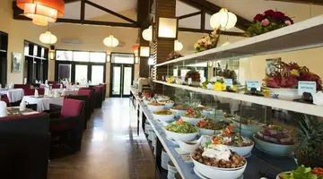 FAMIANA RESORT
