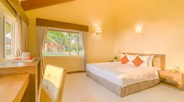 FAMIANA RESORT