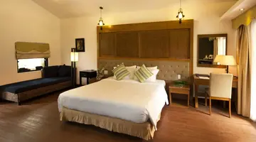 FAMIANA RESORT