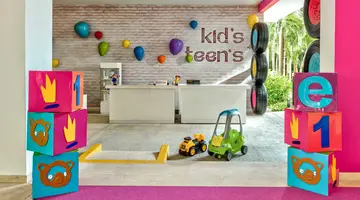 Family Club Princess