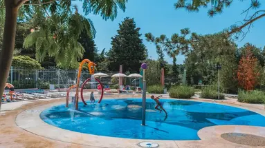 FAMILY CLUB RALITSA AQUA
