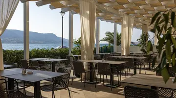 FAMILY HOTEL PAGUS****
