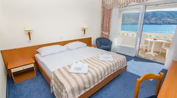 FAMILY HOTEL PAGUS****
