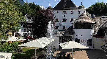 Family Hotel Schloss Rosenegg