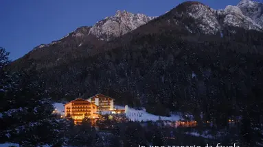 Family & Wellness Hotel Shandranj