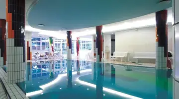 Family & Wellness Hotel Shandranj