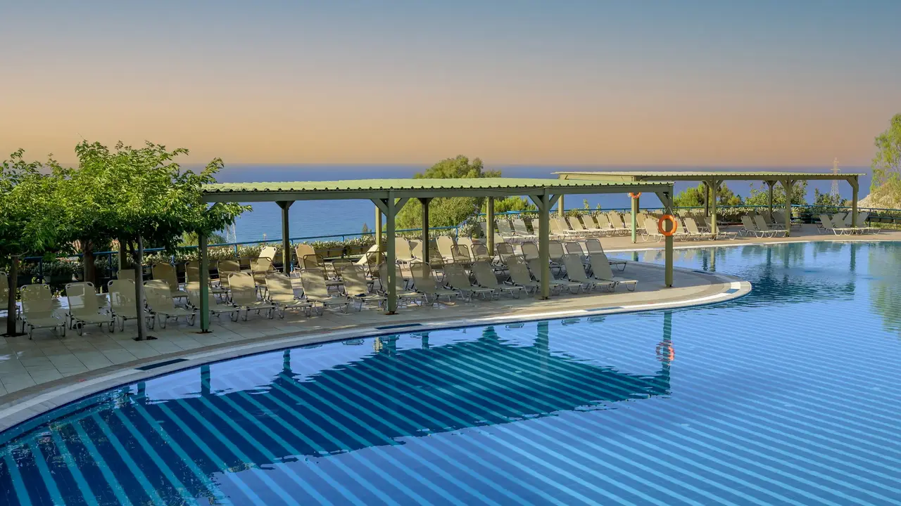 FAMILY WORLD AQUA SUN VILLAGE