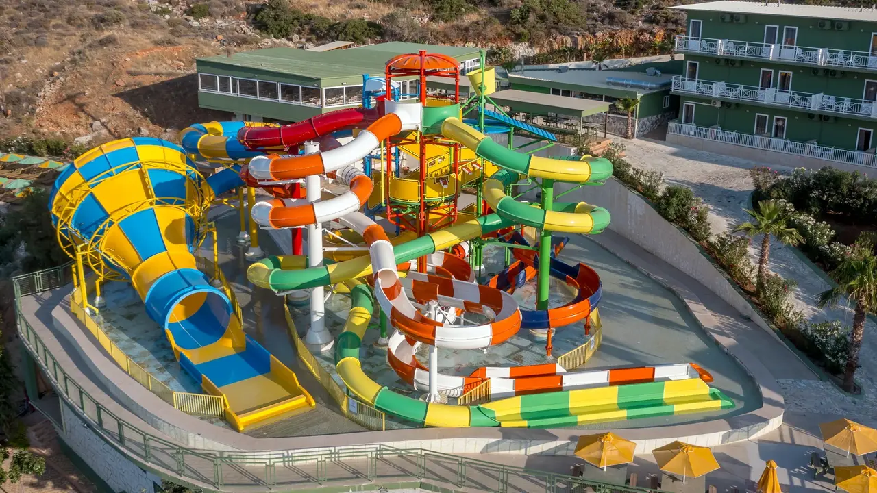 FAMILY WORLD AQUA SUN VILLAGE