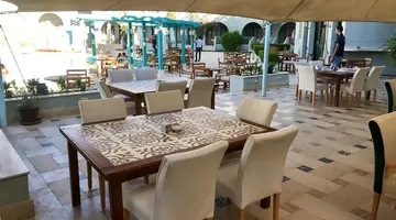 FANADIR HOTEL