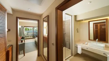 Fanar Hotel & Residence
