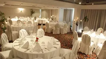 Fantasia Hotel Deluxe