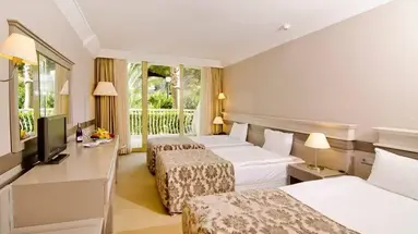 Fantasia Hotel Deluxe