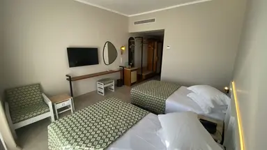 FARAANA REEF RESORT