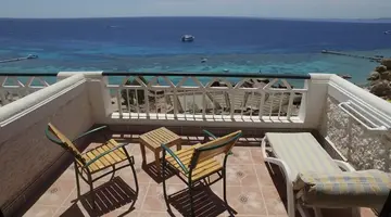 FARAANA REEF RESORT