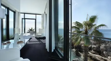 Farol Hotel