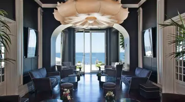 Farol Hotel