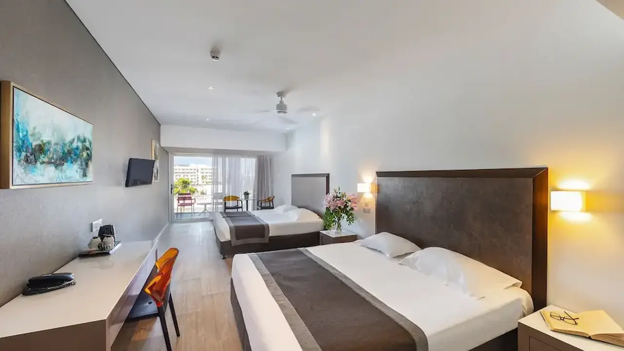 Faros Hotel Ayia Napa