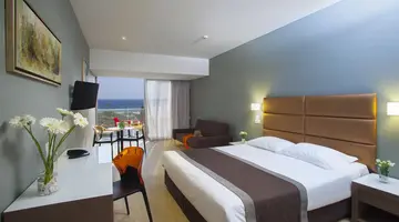 Faros Hotel