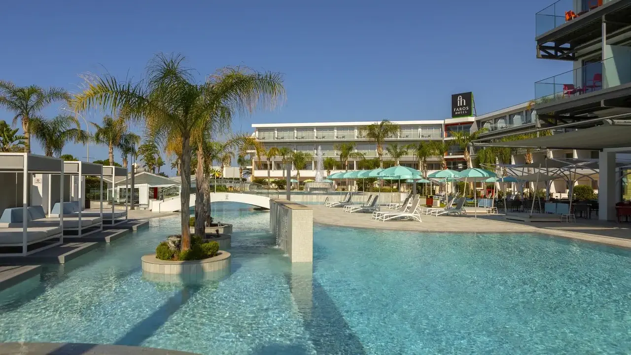 Faros Hotel