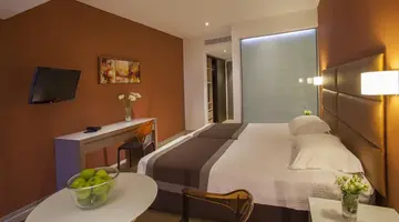Faros Hotel