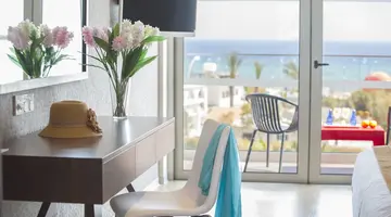 Faros Hotel