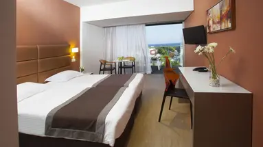Faros Hotel