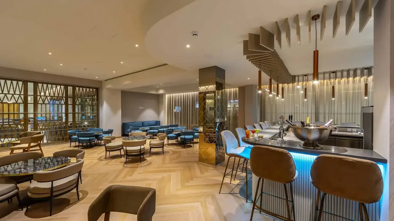 Faros Hotel