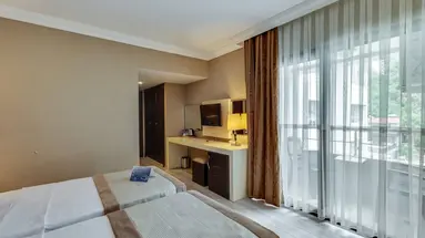 Faros Premium Beach Hotel