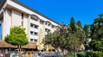 Faros Premium Beach Hotel
