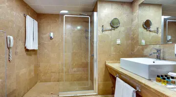 Faros Premium Beach Hotel