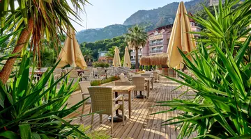 Faros Premium Beach Hotel