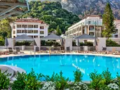 Faros Premium Beach Hotel