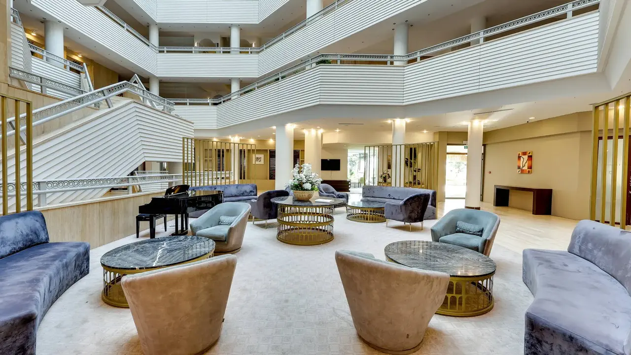 Faros Premium Beach Hotel